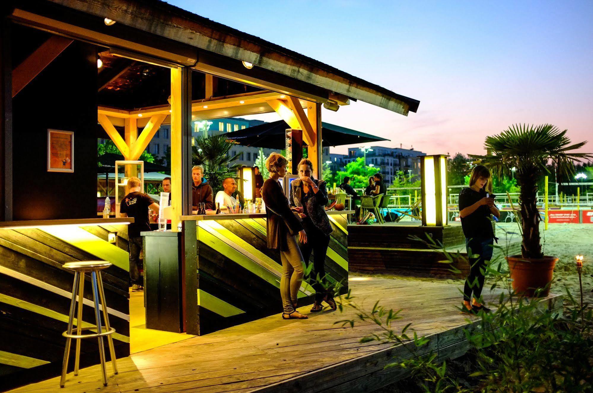 Cube Lodges Mitte 2* Berlim